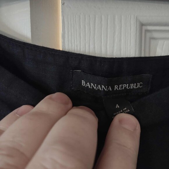 Banana Republic Black Handkerchief Style Crochet Bottom Midi Skirt - Picture 4 of 6